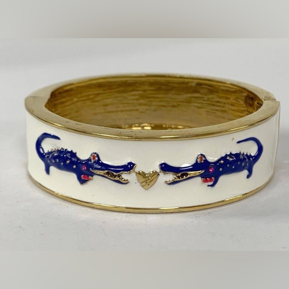 Betsey Johnson Jewelry - Vintage Betsey Johnson Ivy League Collection Gold Textured Bracelet